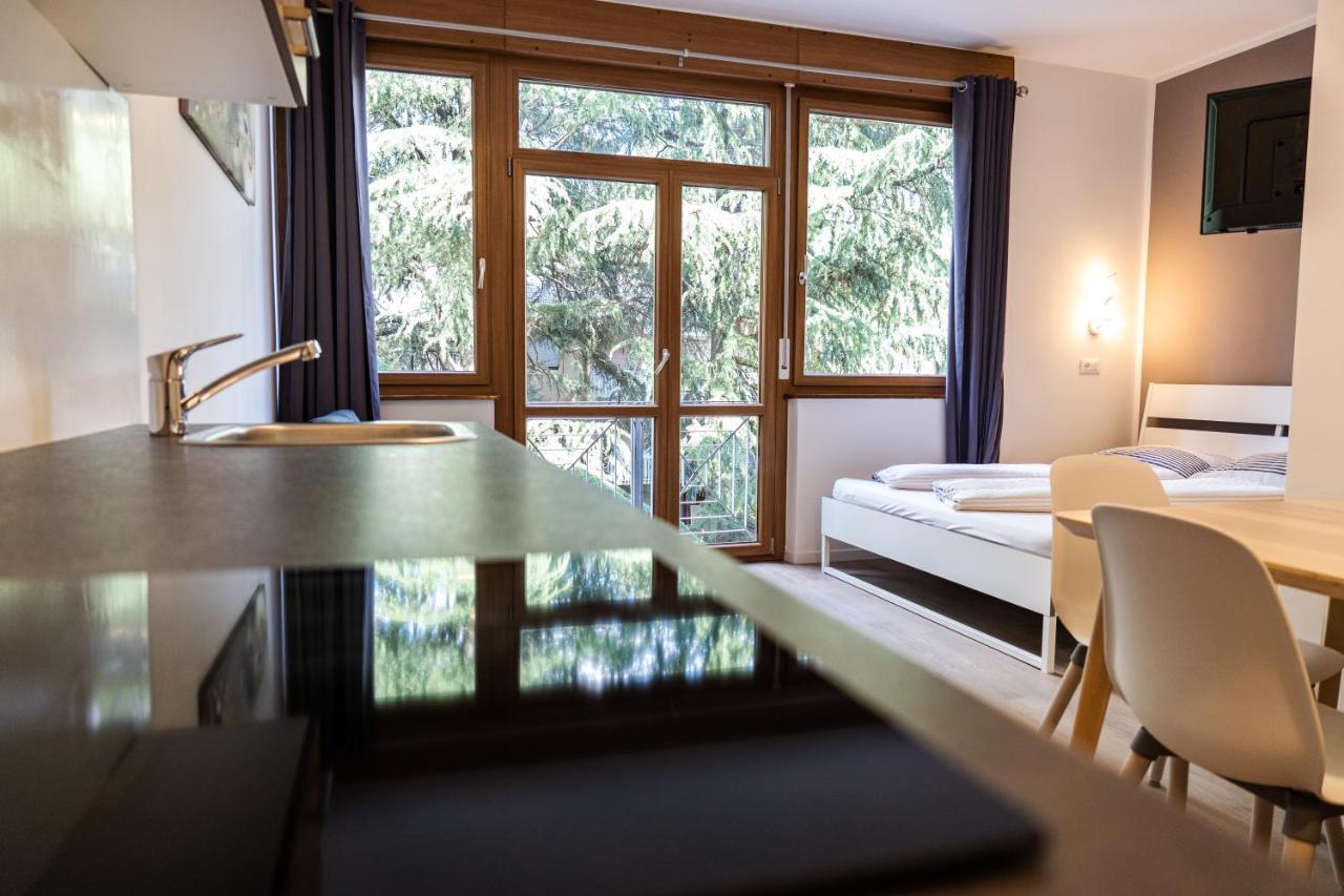 Flow Apartments Winkel Studio Мерано Екстериор снимка